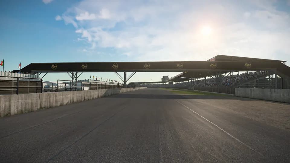 Silverstone 1975 photo
